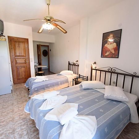 Villa Mara Panormos  Buitenkant foto
