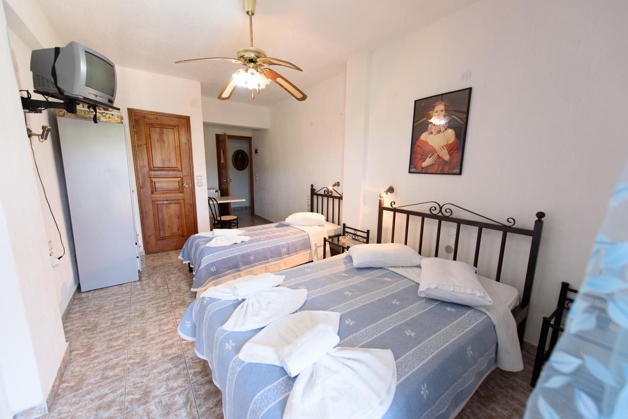 Villa Mara Panormos  Buitenkant foto