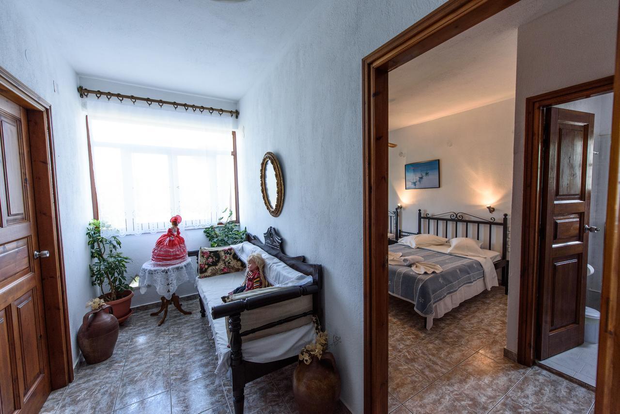 Villa Mara Panormos  Buitenkant foto