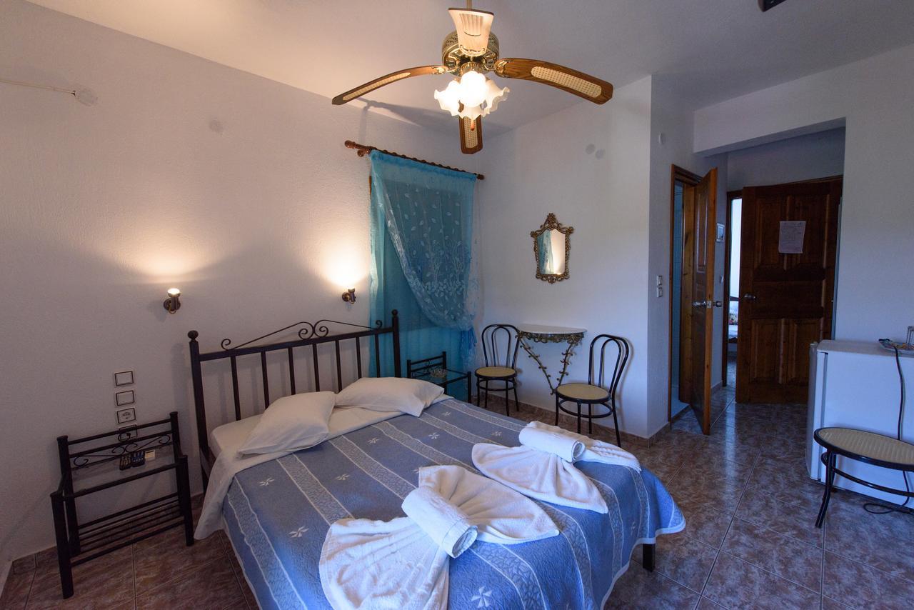 Villa Mara Panormos  Buitenkant foto